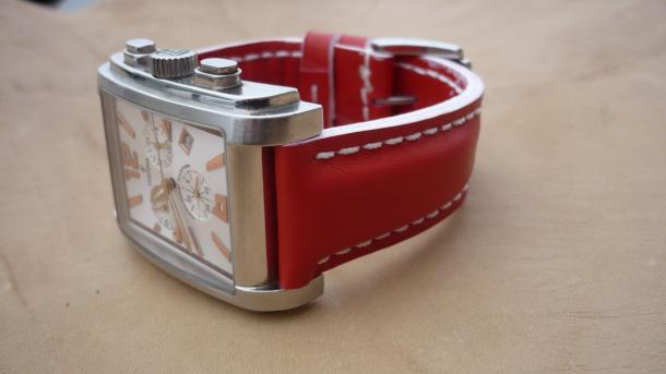 FESTINA. Curea Ceas din piele rosie.